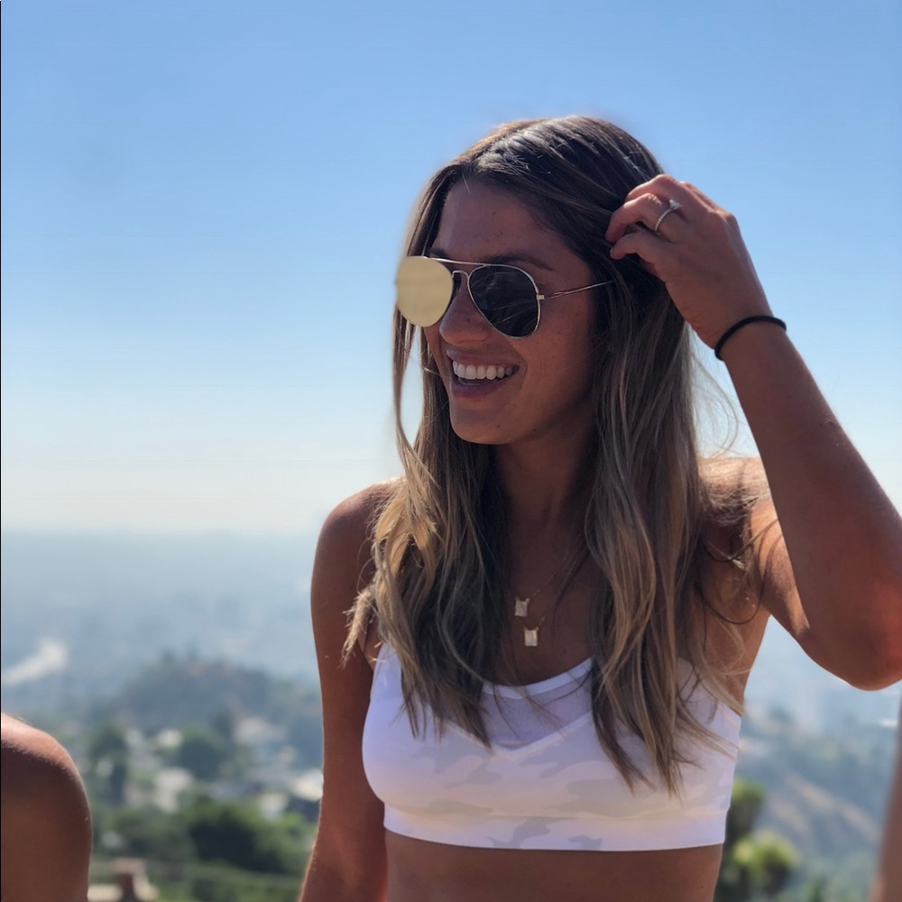 Meet your Posher, Lauren